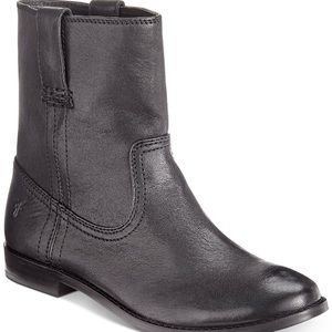 SOLD! BNWOB FRYE Ann Short Black Boots Sz 7